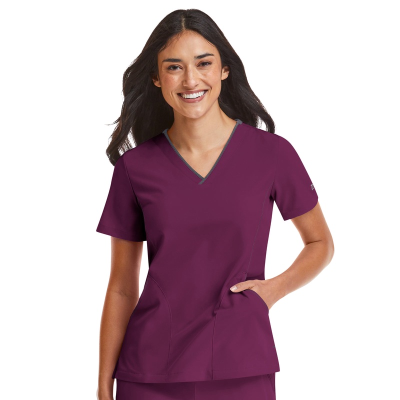 Women's Three-Pocket Contrast Stitching V-Neck Top - 4510 - Wine